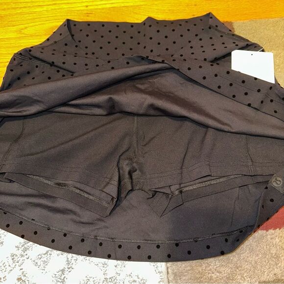 NWT Lululemon Align High-Rise Liner Skirt  *Flocked Polka Dot Black / Size 10 - Picture 3 of 10
